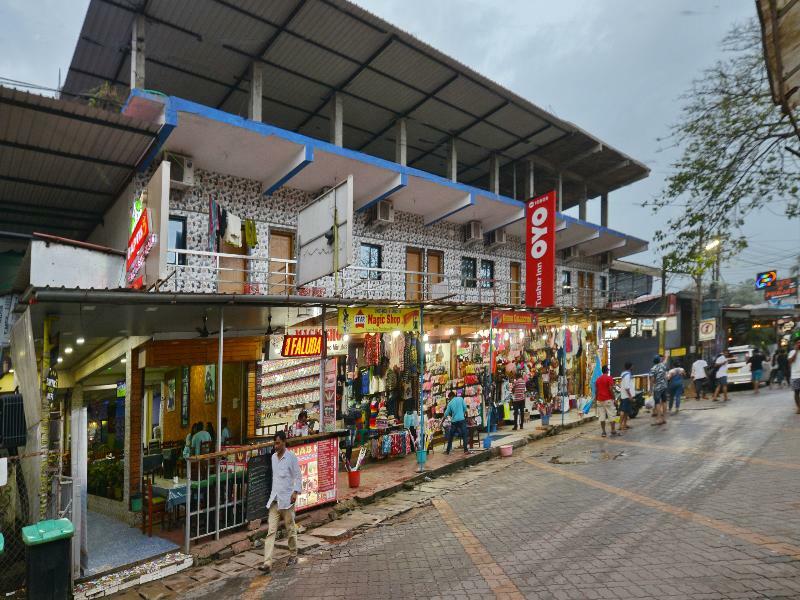 โอโย 10809 ลิตเติ้ล สตาร์ Hotel บากา ภายนอก รูปภาพ
