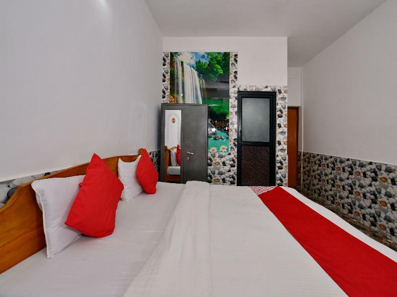 โอโย 10809 ลิตเติ้ล สตาร์ Hotel บากา ภายนอก รูปภาพ