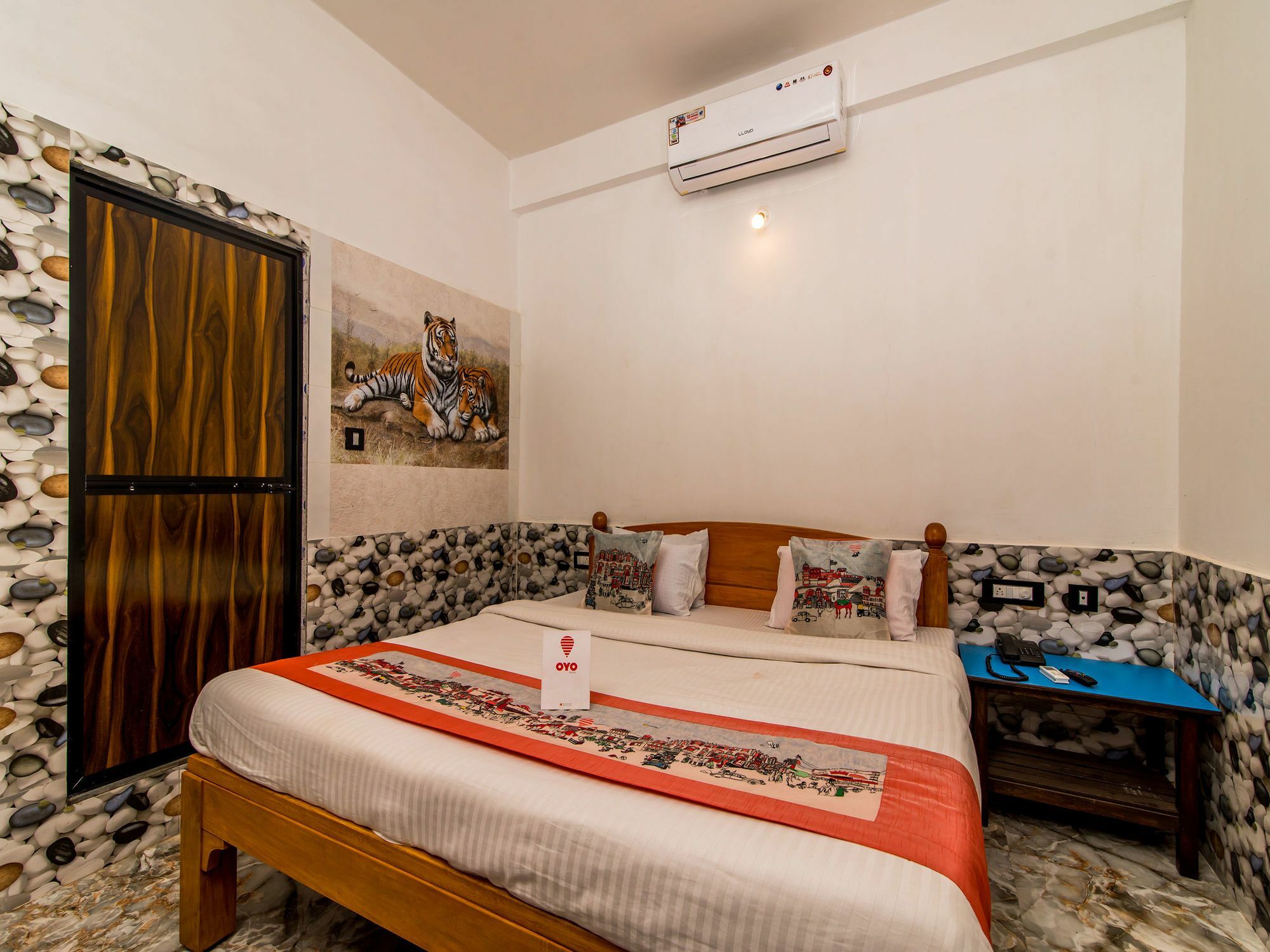 โอโย 10809 ลิตเติ้ล สตาร์ Hotel บากา ภายนอก รูปภาพ