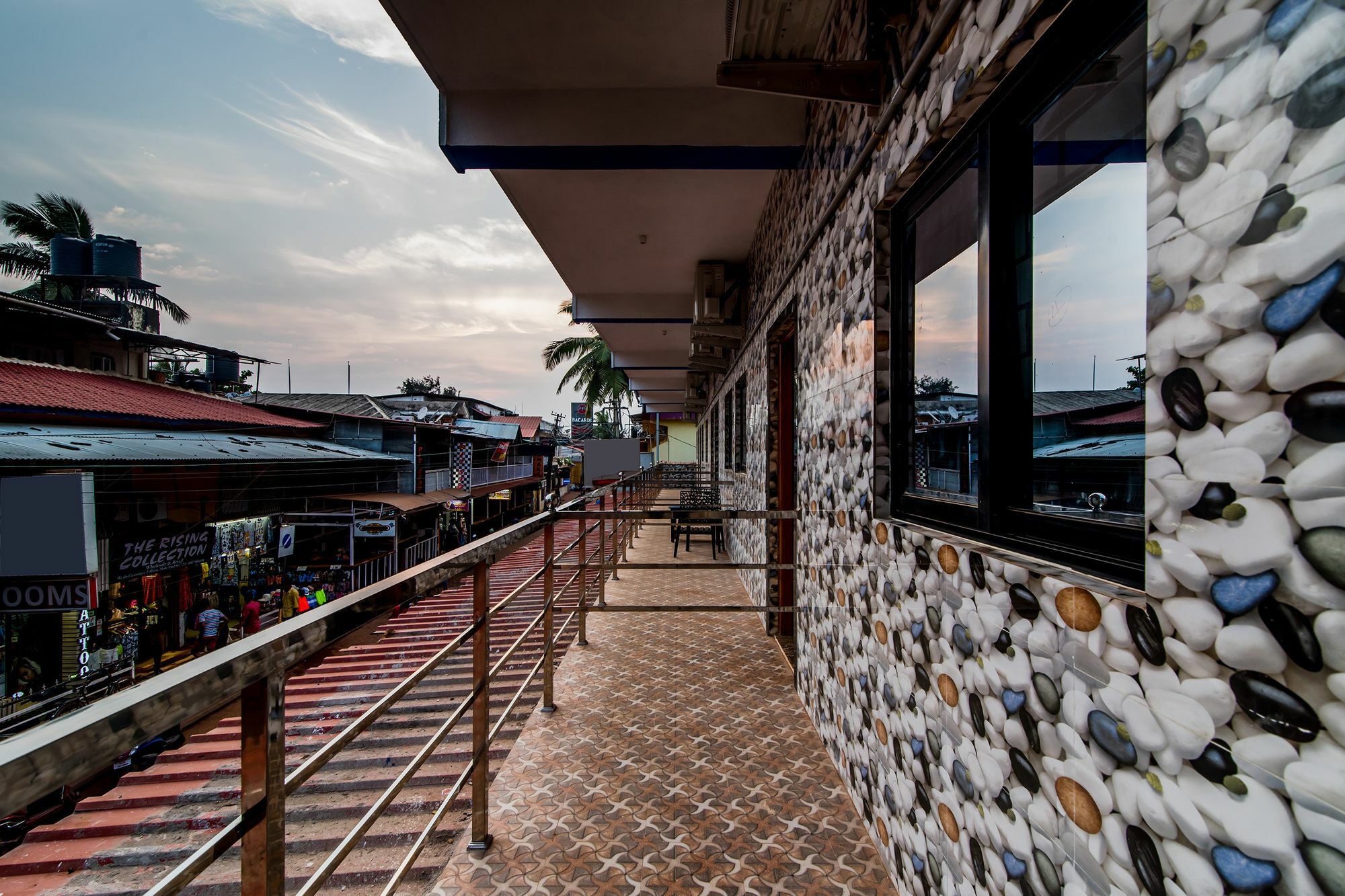 โอโย 10809 ลิตเติ้ล สตาร์ Hotel บากา ภายนอก รูปภาพ