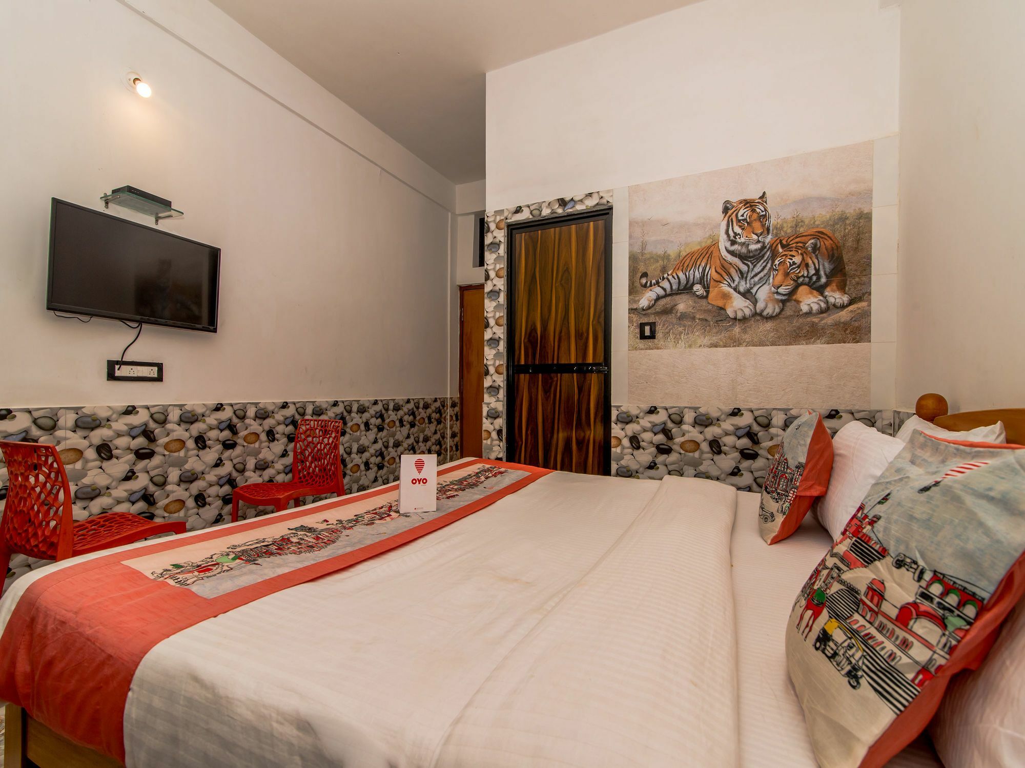 โอโย 10809 ลิตเติ้ล สตาร์ Hotel บากา ภายนอก รูปภาพ